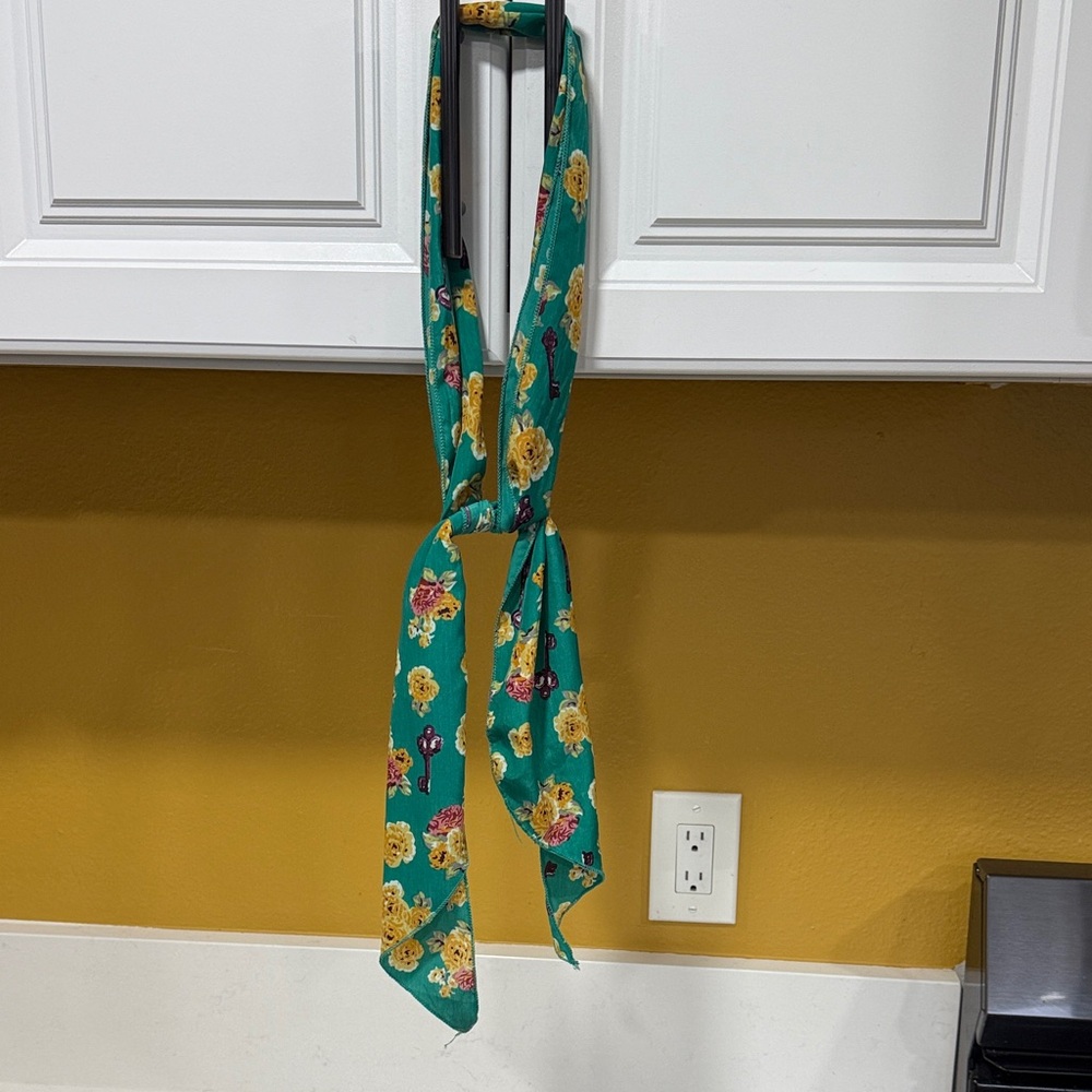 Floral Green Scarf